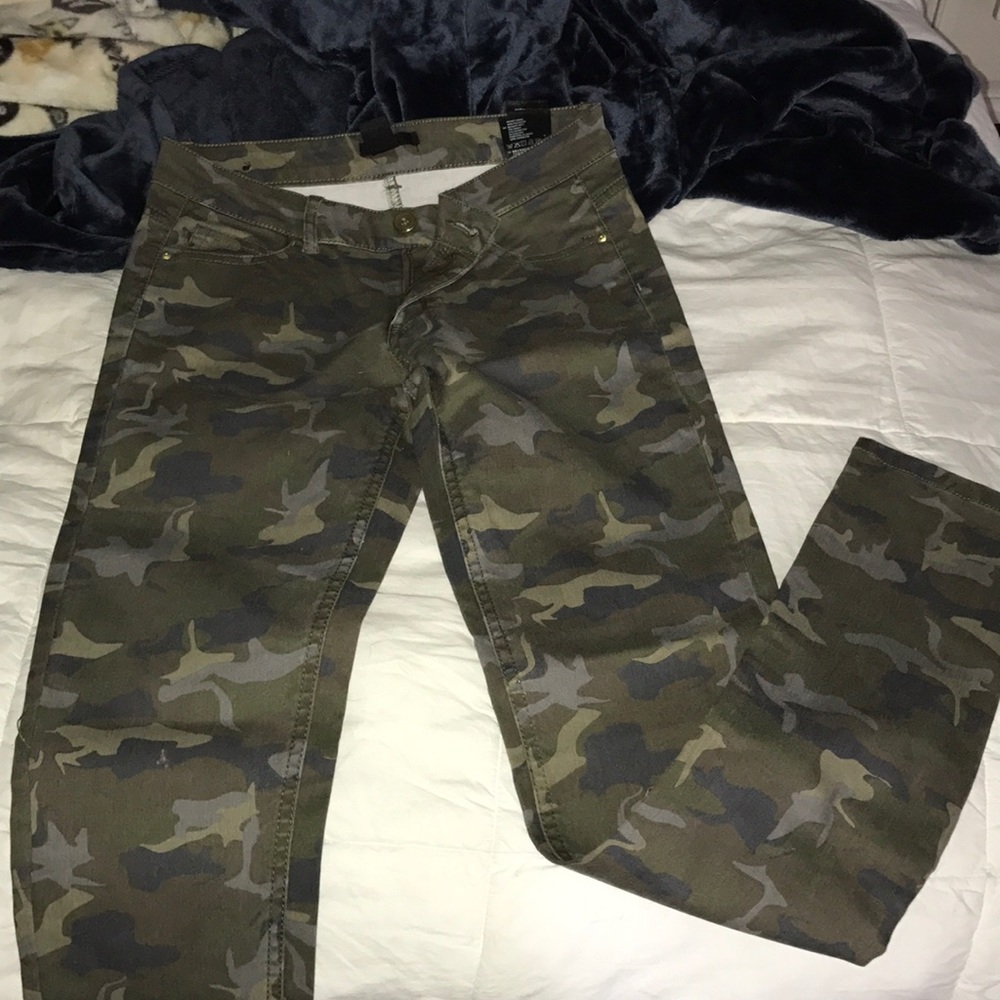 Camo print jeans